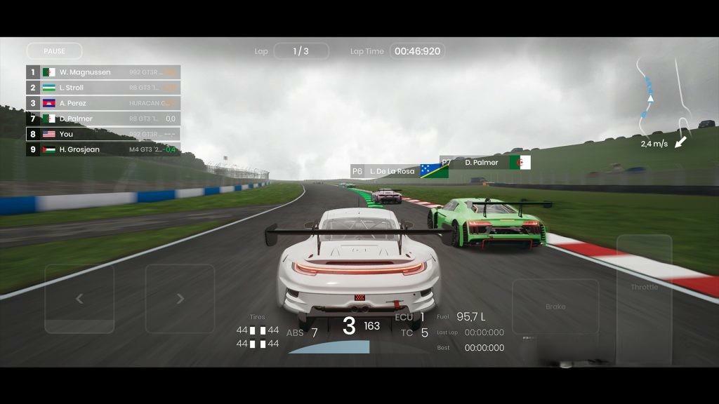 《极速赛道》汉化版v1.0.3，3D高画质主打极致拟真驾驶体验的赛车游戏